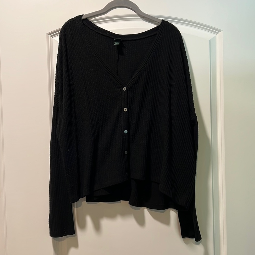 Long sleeve soft blouse